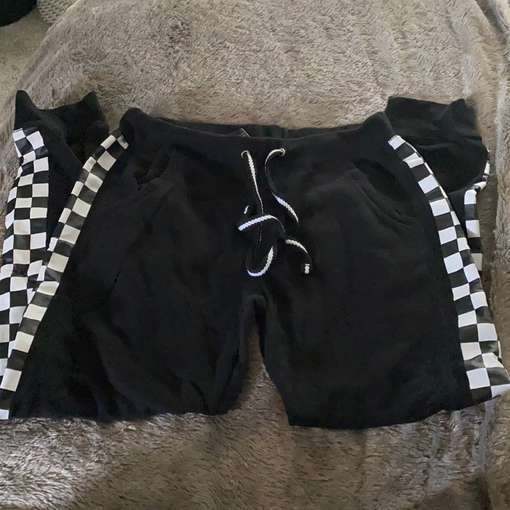 Black checkered sweat pants